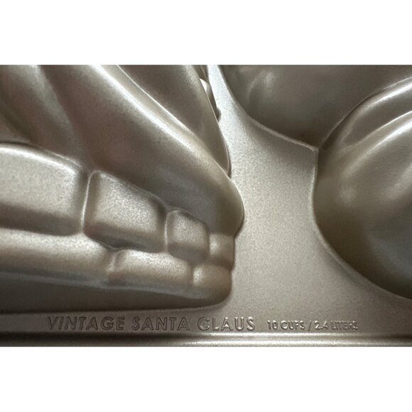 Nordic Ware William-Sonoma SANTA CLAUSE 3-D Mold Pan Odin 10 Cup Vintage - Picture 4 of 8